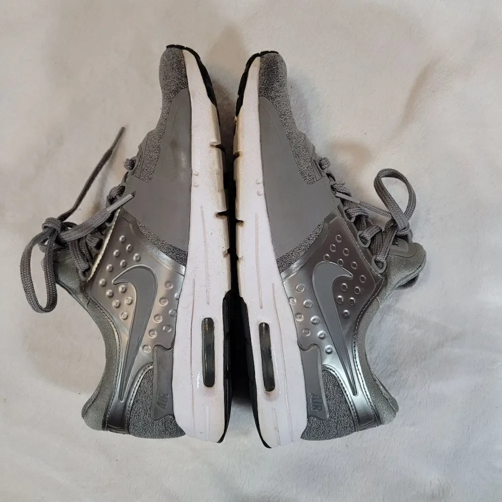 Nike Air‎ Max Zero 903837-004 womens size 7